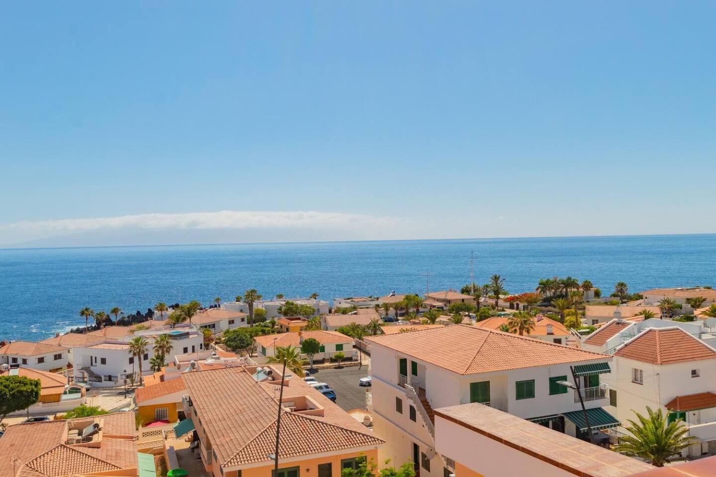 Penthouse Apt With Jacuzzi By Dream Homes Tenerife Puerto de Santiago  Exterior photo