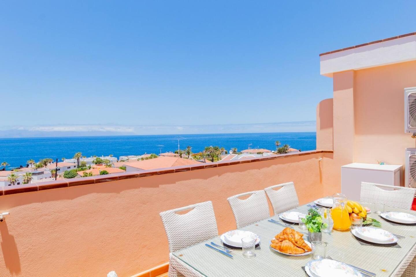 Penthouse Apt With Jacuzzi By Dream Homes Tenerife Puerto de Santiago  Exterior photo